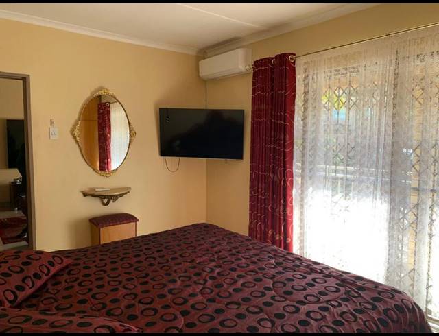 5 BEDROOM HOUSE FOR SALE IN MOUNT VERNON